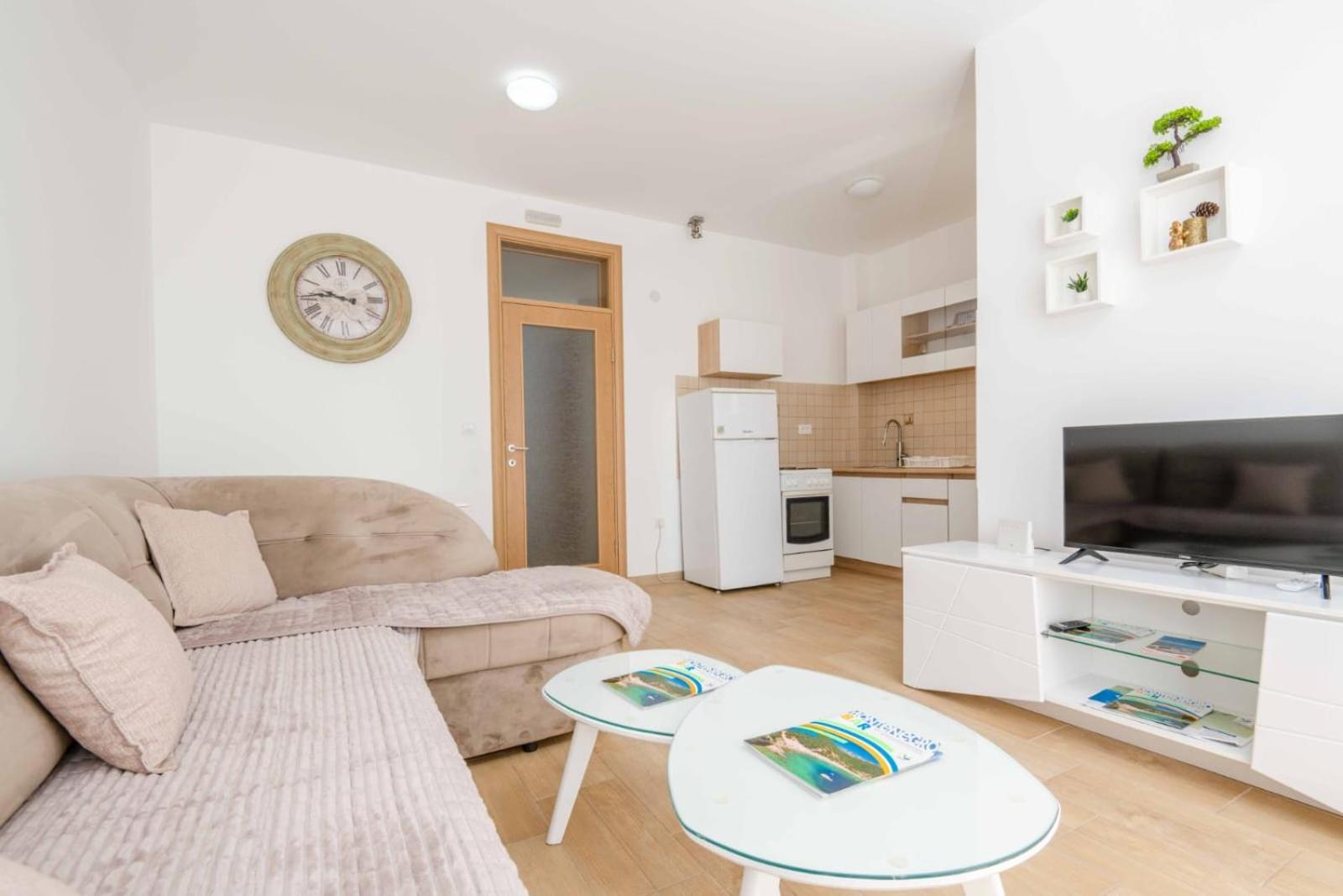 1Bd Modern Apt In Dobra Voda With Roof Access "Moka" Bar Extérieur photo